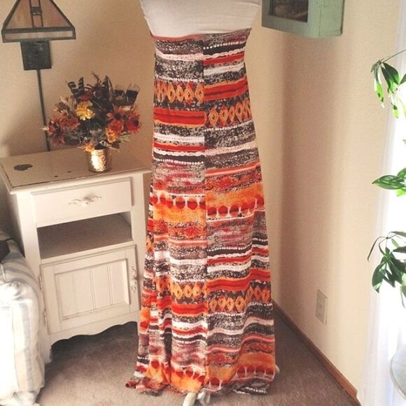 Caren Sport Maxi Dress - Picture 6 of 11